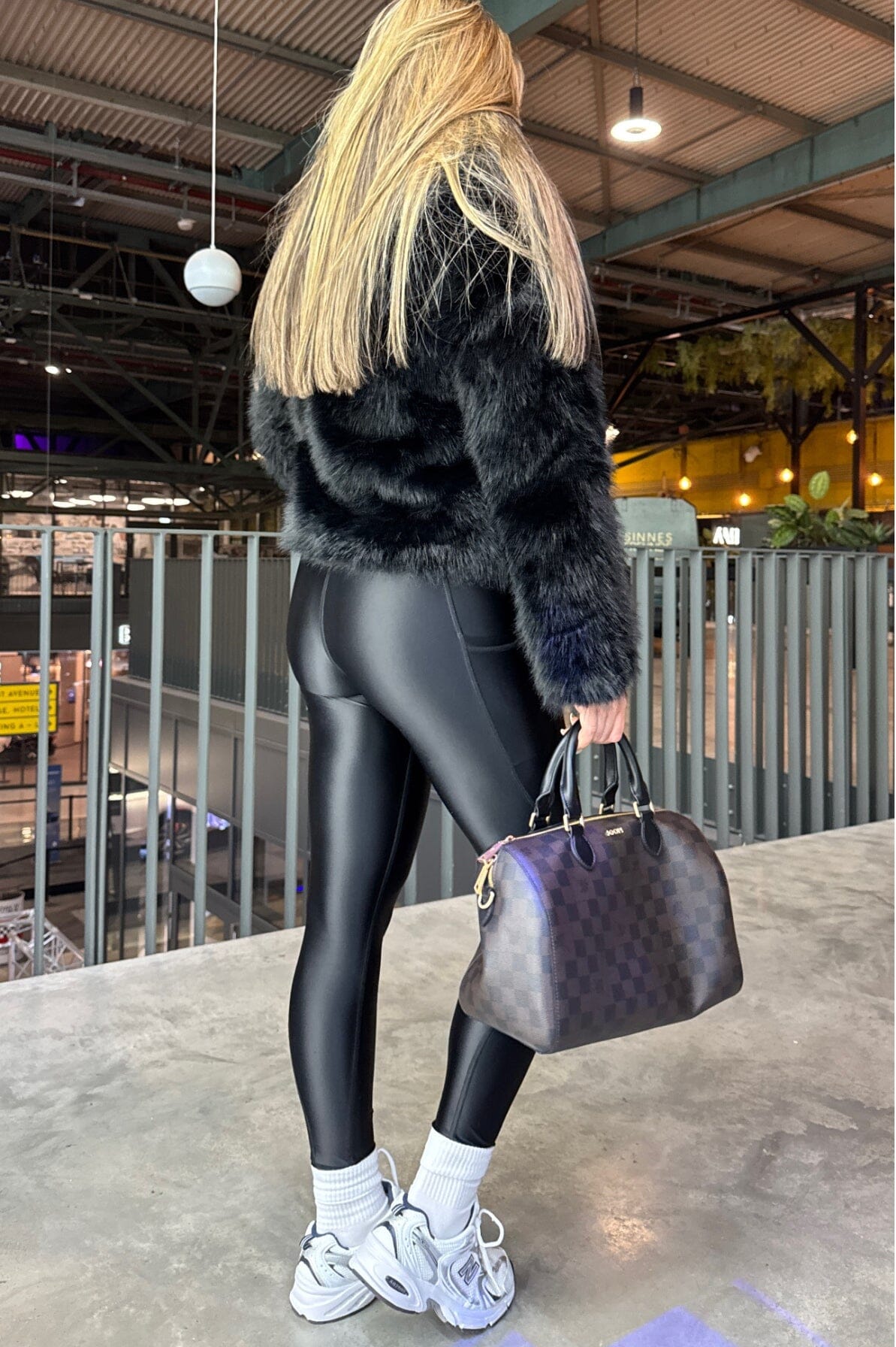 Elegant Leggings shine